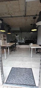 Lokal biurowy, usługowy lub handlowy GOTOWY z meblami i klimatyzacją