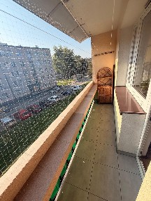 Przestronne 3-pokojowe mieszkanie z balkonem BEZ POŚREDNIKÓW