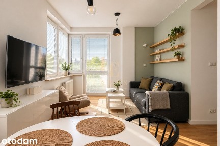Eleganckie mieszkanie | Metro Szwedzka | Balkon