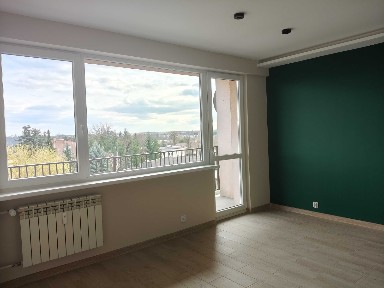 Wyjątkowa kawalerka w centrum Zduńskiej Woli - gotowa do zamieszkania od zaraz!