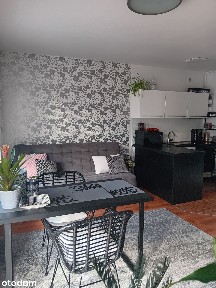 Przytulne 2-pokojowe mieszkanie z balkonem w centrum
