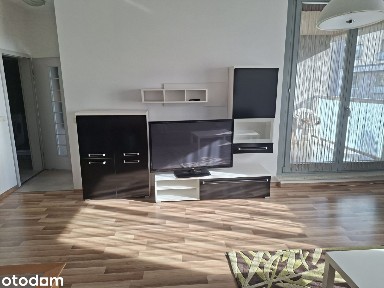 Dwupokojowe mieszkanie z balkonem 