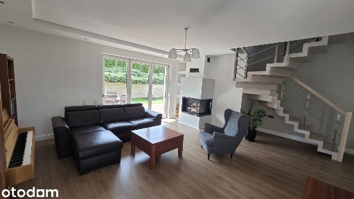Dom z garażem 158,7 m², Górny Taras, 782 m² działki, ogród