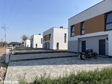 Bliźniak z działką 300m² w centrum miasta