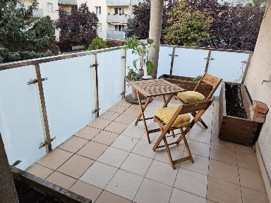 Kochanowskiego 58m 2 pokoje garaż taras przyjazne zwierzakom