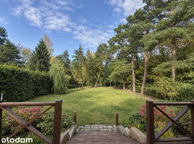 Unikatowa nieruchomość nad rzeką - 2 budynki, 6400 m² zieleni