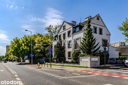Kameralny obiekt biurowy