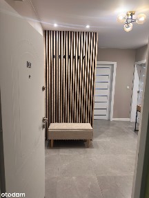 Trzypokojowe mieszkanie 63,8m2. Zielone Wzgórza. Po remoncie.