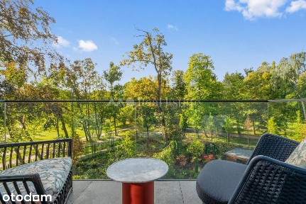 Apartament z widokiem na park kilka min. od plaży.