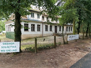 Dom wśród drzew-do zamieszkania i pod działalność - OD WŁAŚCICIELA