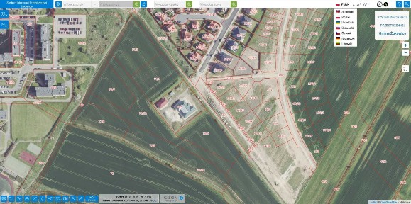Sprzedam dom w budowie o pow. 523m2 wraz z budynkiem gospodarczym o pow. 79 m2 - działka40ar-Głogów os.Piast.Śląskich II