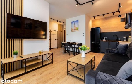 DWA APARTAMENTY INWESTYCYJNE NAD MOTŁAWĄ - GDAŃSK, SIENNA GROBLA