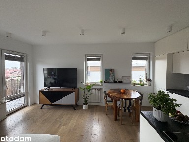 Kameralny budynek, 3 pokoje, 59m², balkon - Zawady, blisko Placu Vogla