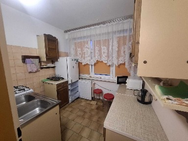 Wynajmę bezpośrednio mieszkanie w bloku