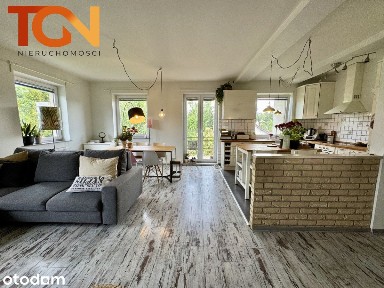 Dwupoziomowy Apartament z Ogródkiem / Teofilów