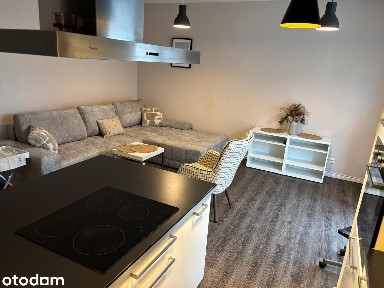 APARTAMENT Z 25 m2 TARASEM + DWA NIEZALEŻNE MIEJSCA POSTOJOWE.