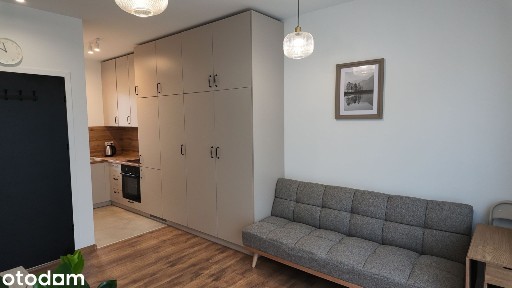 NOWE 2 pokoje | PIERWSZY NAJEM | Parking | blisko stacji