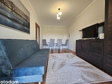 2 pok. 51m2,loggia,klimatyzacja,garaż