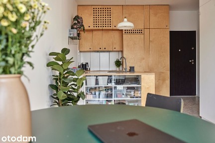 Studio w apartamentowcu na Bielanach / do wprowadzenia