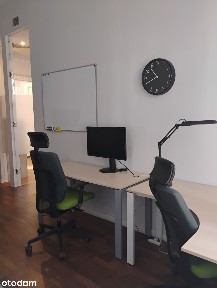CoWorking: wynajem stanowisk pracy (biurek) na Dolnych Młynów