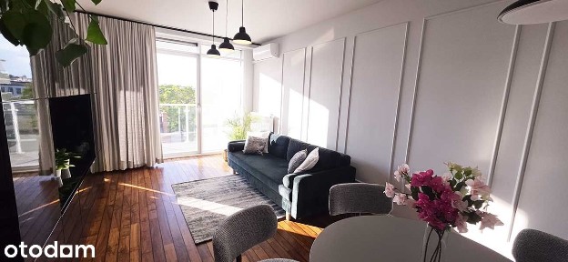 TOWAROWA APARTAMENT 2 pokojowy, loggia, przeszklenia, urządzony!