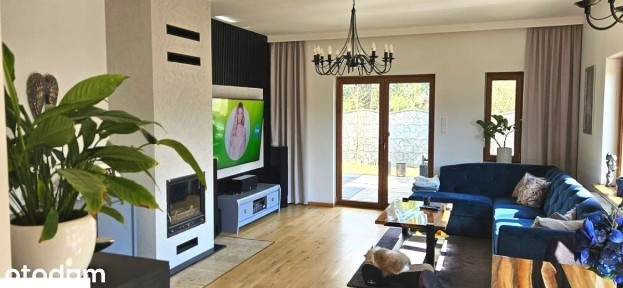 Pokrzywnica | garaż 2 auta | otoczenie lasu | 260m