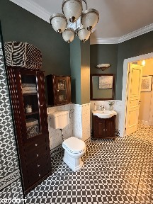 Klimatyczny apartament w kamienicy na Starym Mokotowie, 80m² + piwnica
