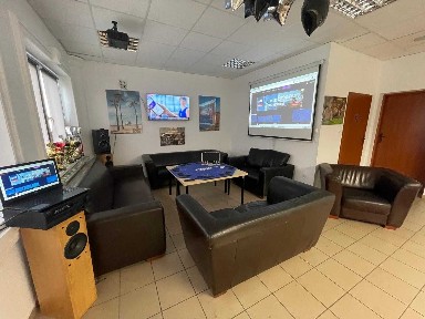 Lokal na imprezę 72,5 m² Bydgoszcz - bilard, piłkarzyki, dart. Kawalerski, Panieński, Urodziny 18-stki (12-18 osób)
