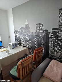 Zadbane mieszkanie w dzielnicy Błonie. Blisko komunikacja.