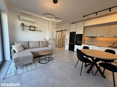 Nowoczesny apartament z ogródkiem w Nowym Chechle