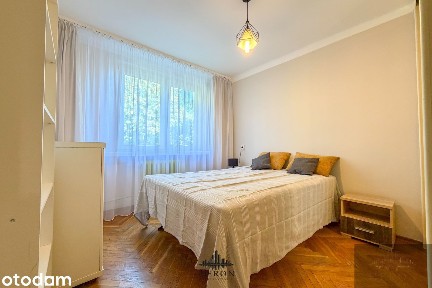 Oddzielna kuchnia, balkon i przestrzeń na co dzień