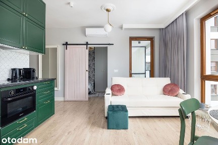 Rondo Daszyńskiego - 33m2 -2 pokoje - Klimatyzacja - Wolne