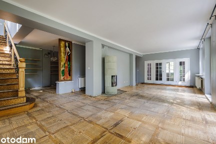 WYJĄTKOWA MODERNISTYCZNA WILLA W MILANÓWKU