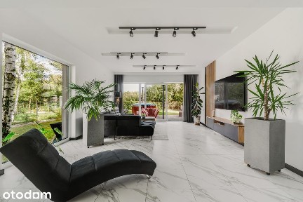 Nowoczesny dom z bardzo dużym salonem! | Działka 1042 m²