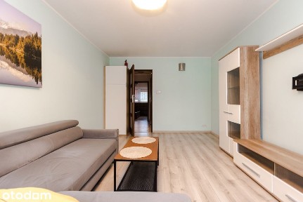 2 pokoje 42 m2, oddzielna kuchnia, 2 strony świata