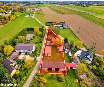 DOM Z DUŻĄ DZIAŁKĄ 2163 m² I BUDYNKAMI GOSPODARCZYMI - MŁAWA