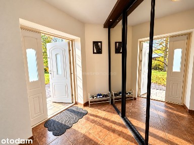 Dom 307 m², sauna, garaż 2-stanowiskowy, basen