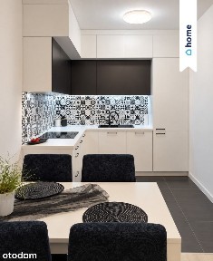 2 pokoje z balkonem i komórką | Hetmańska