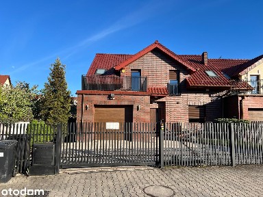 Skrajna szeregówka w Lubinie oś. Stary Lubin