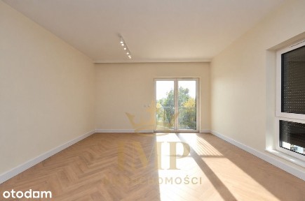 2 pokoje z balkonem na II piętrze / Stary Młyn