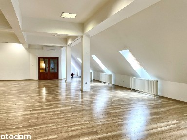Lokal 152 m² na Rynku - od zaraz, do negocjacji