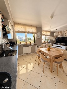 96 m² | 4 pokoje | Metro | 2 balkony | Ostatnie piętro | Bez prowizji