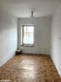 Mieszkanie do remontu.