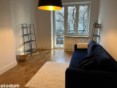 Saska Kępa | 54 m² | 2 pokoje | Widna kuchnia | Plac Przymierza