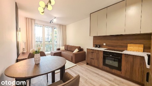 Rozkladowe 3 pokoje po remoncie z balkonem