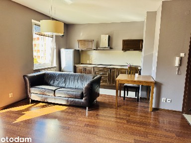 Bez prowizji - 34.5 m² z balkonem i piwnicą, Dobrzec