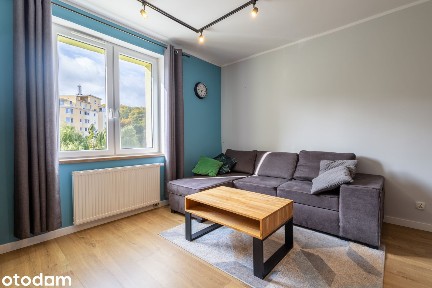 Gotowe do wprowadzenia 3 pokoje 10 min spacerem od centrum Gdyni.