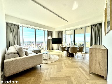 Nowoczesny i luksusowy apartament z tarasem w Centrum