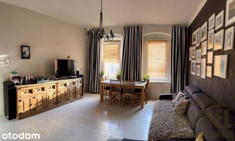 2-pokojowe na ul. 1 Maja, balkon, 1 piętro