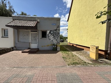 Lokal 26 m² na własnej działce 132 m² DO NEGOCJACJI!